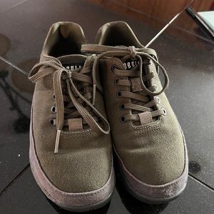 NOBULL Canvas Trainers—Sz7.5